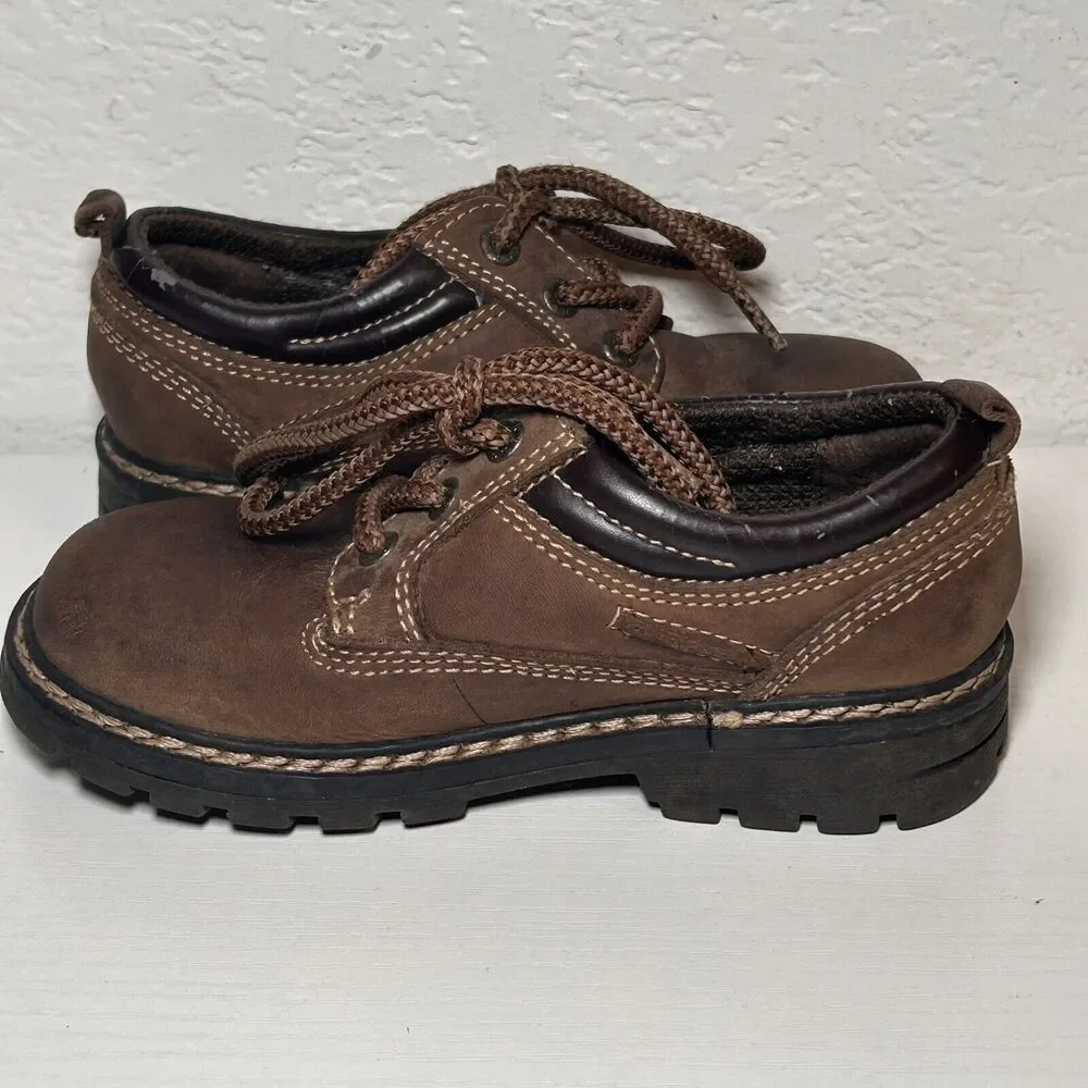 Kenneth Cole Reaction Boys Size 10 M Brown Leather Dress Boot Sneaker Shoes